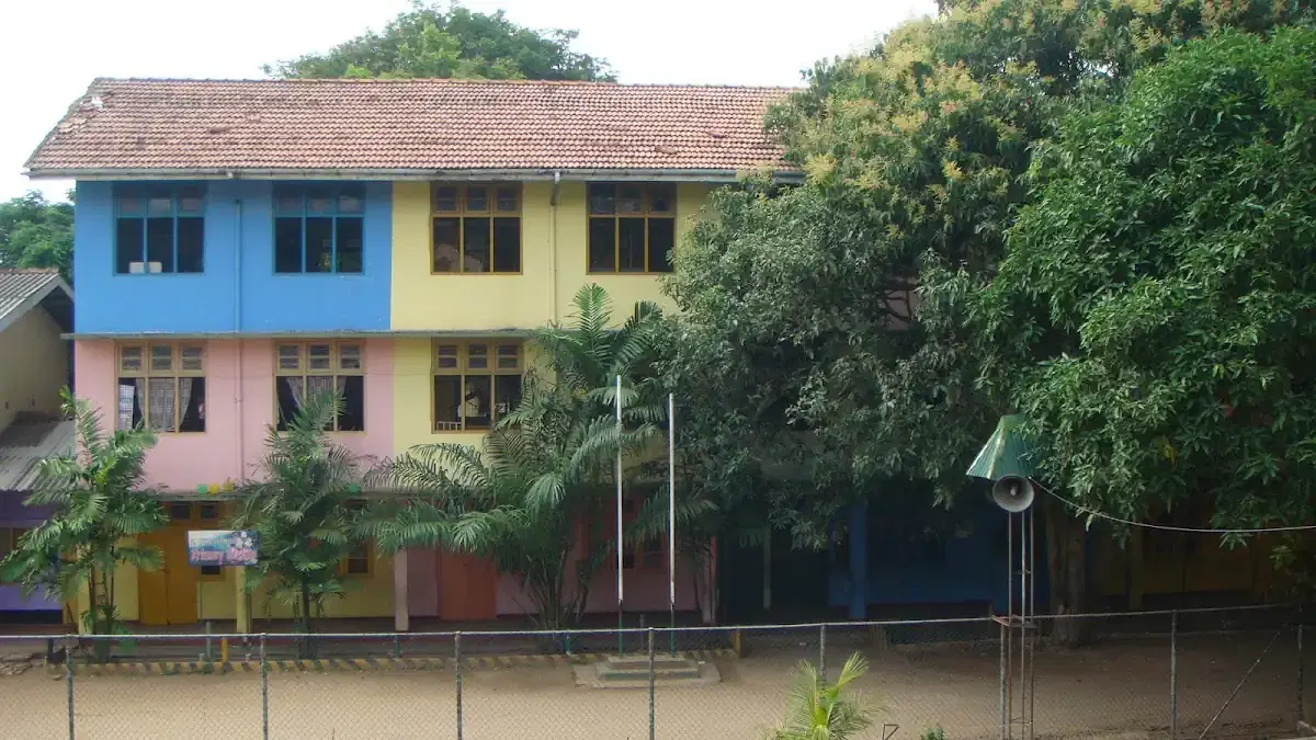 Thumbnail for Al- Hikma College