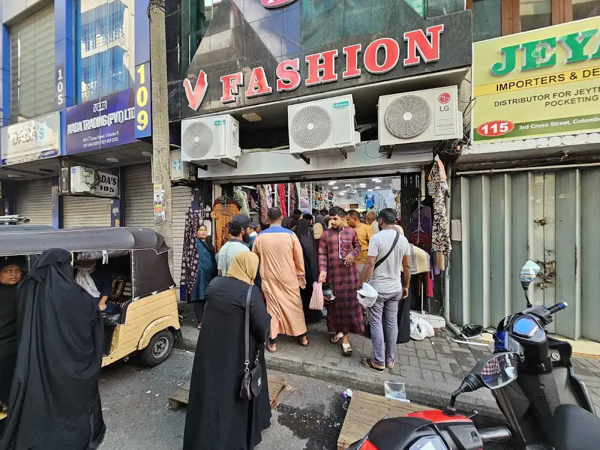 Thumbnail for V Fashion