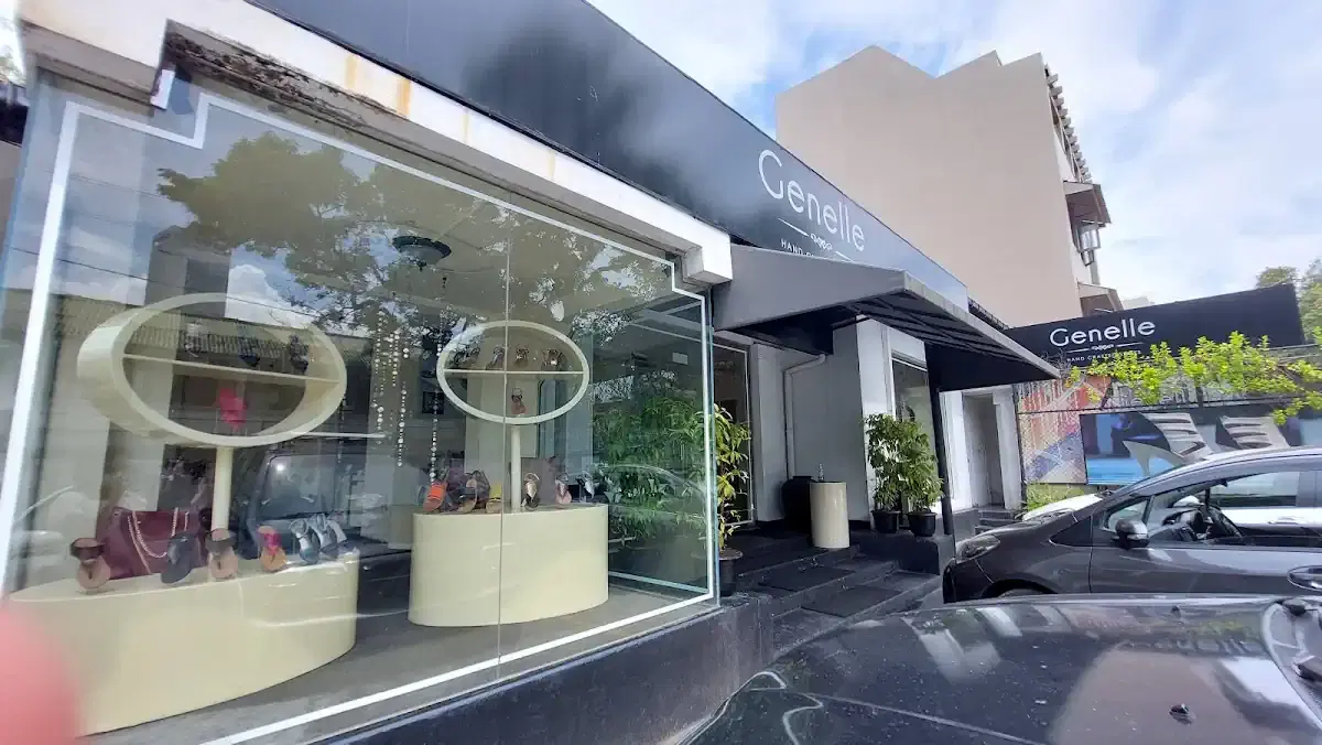Thumbnail for Genelle Shoes & Bags